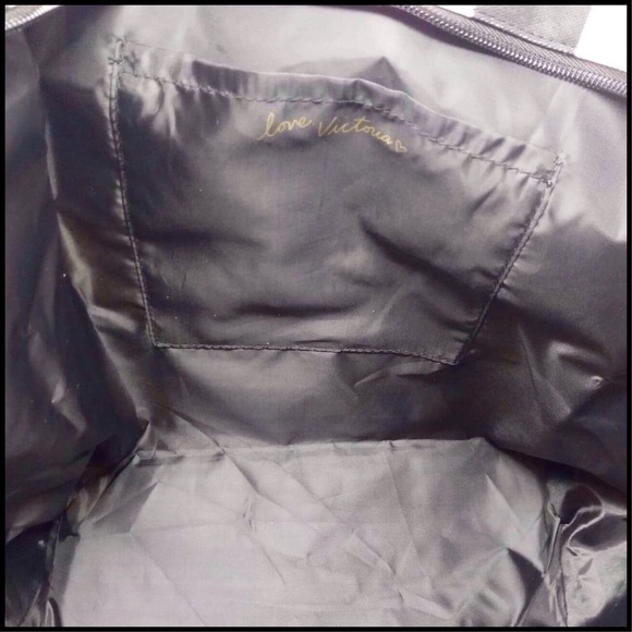 NEW! Victoria’s Secret Big Striped Tote - Picture 4 of 7